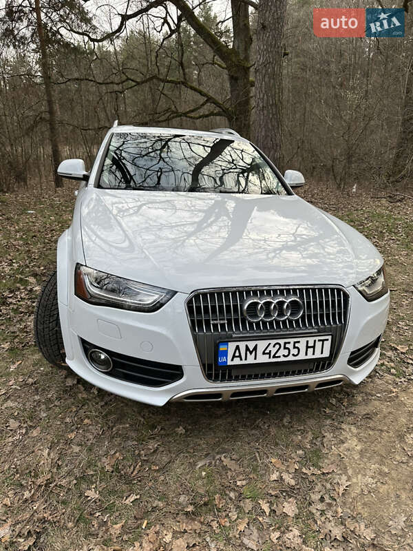 Универсал Audi A4 Allroad 2014 в Киеве