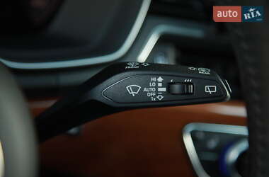 Универсал Audi A4 Allroad 2020 в 