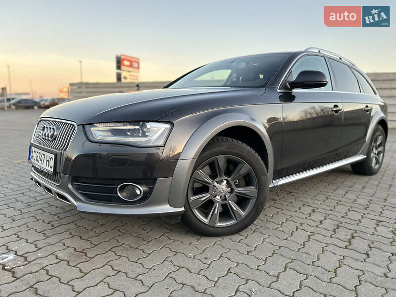 Audi A4 Allroad 2015