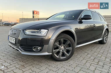 Універсал Audi A4 Allroad 2015 в 