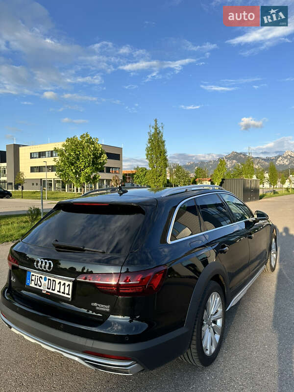 Универсал Audi A4 Allroad 2023 в Ужгороде