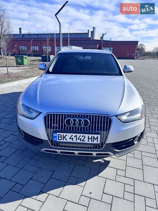 Универсал Audi A4 Allroad 2012 в Ровно