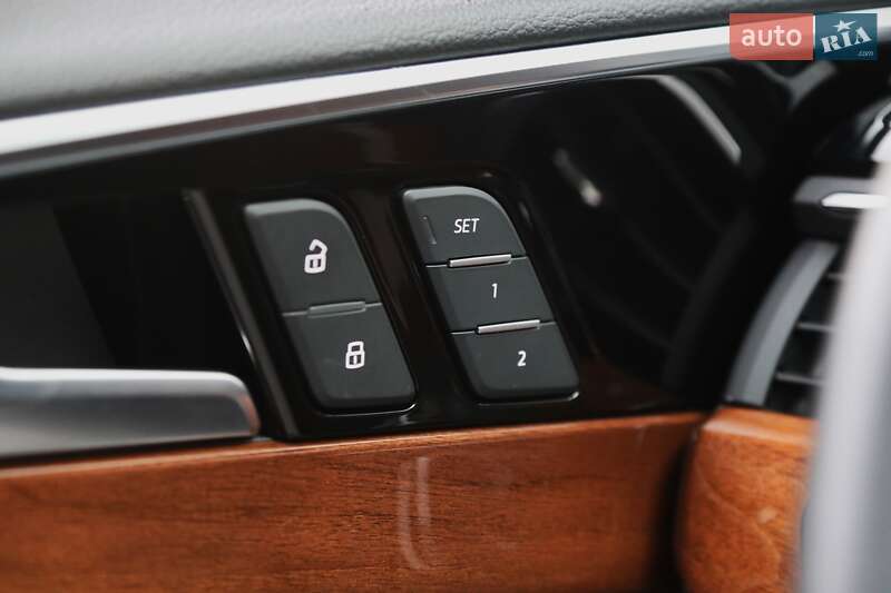 Универсал Audi A4 Allroad 2023 в Киеве