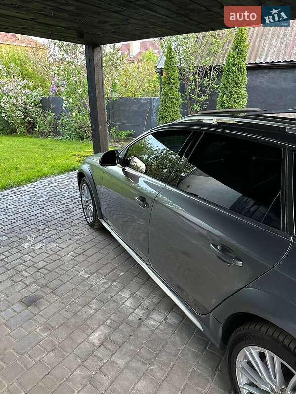 Універсал Audi A4 Allroad 2012 в Києві