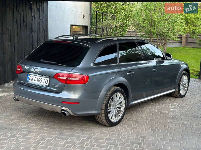 Універсал Audi A4 Allroad 2012 в Києві