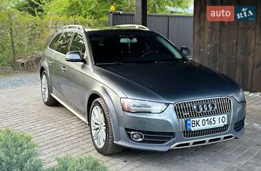 Универсал Audi A4 Allroad 2012 в 