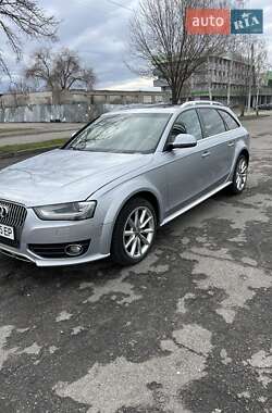 Универсал Audi A4 Allroad 2016 в Кременчуге