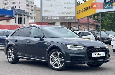 Универсал Audi A4 Allroad 2017 в 