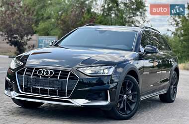 Универсал Audi A4 Allroad 2019 в 