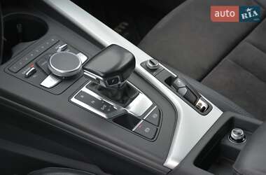 Универсал Audi A4 Allroad 2017 в 
