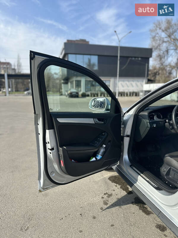 Универсал Audi A4 Allroad 2009 в Днепре