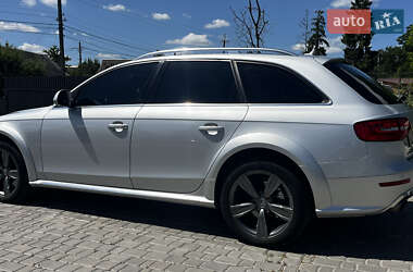 Универсал Audi A4 Allroad 2013 в 