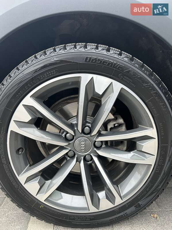 Універсал Audi A4 Allroad 2020 в Ужгороді