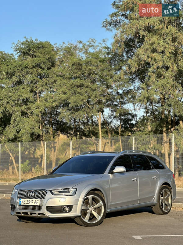Универсал Audi A4 Allroad 2016 в 