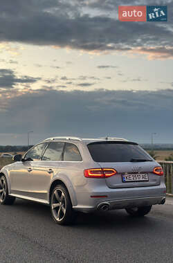 Универсал Audi A4 Allroad 2016 в 