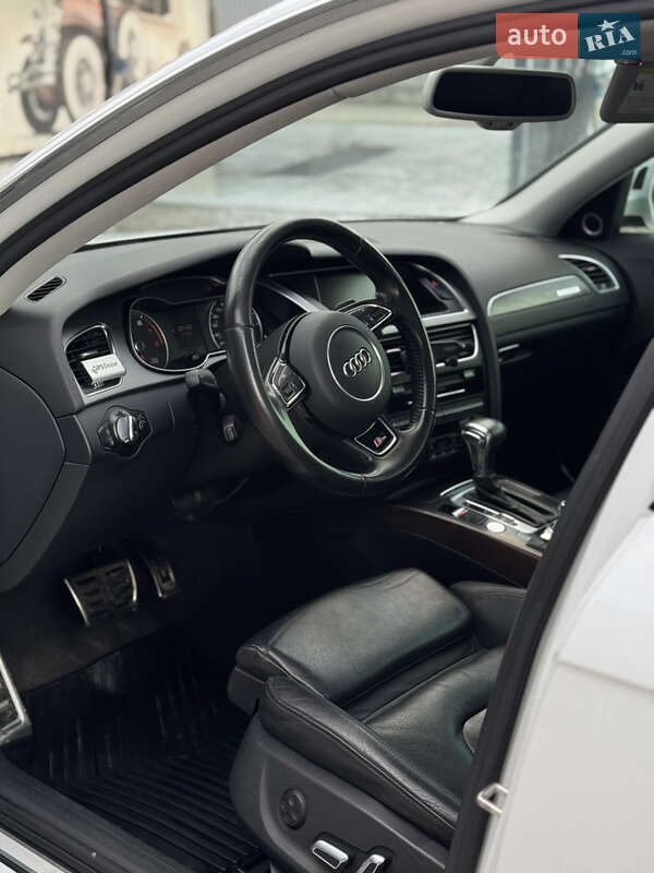Універсал Audi A4 Allroad 2013 в Львові