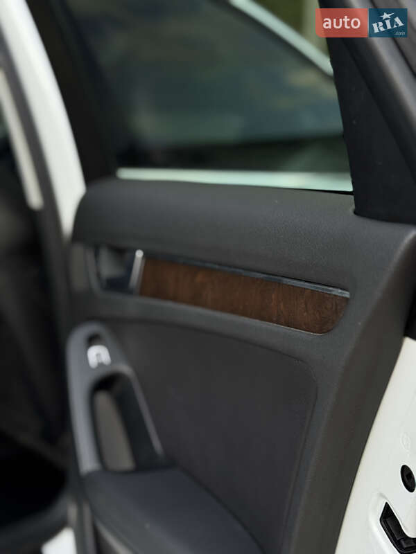 Універсал Audi A4 Allroad 2013 в Львові
