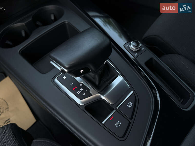 Универсал Audi A4 Allroad 2019 в Полтаве