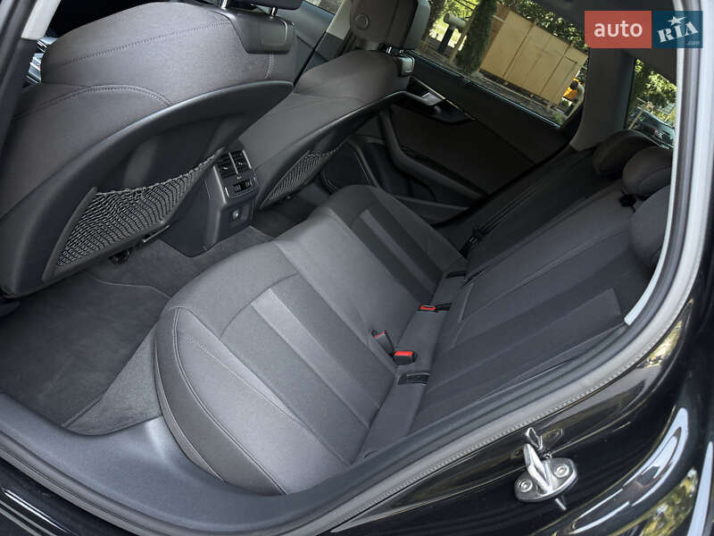 Универсал Audi A4 Allroad 2019 в Полтаве
