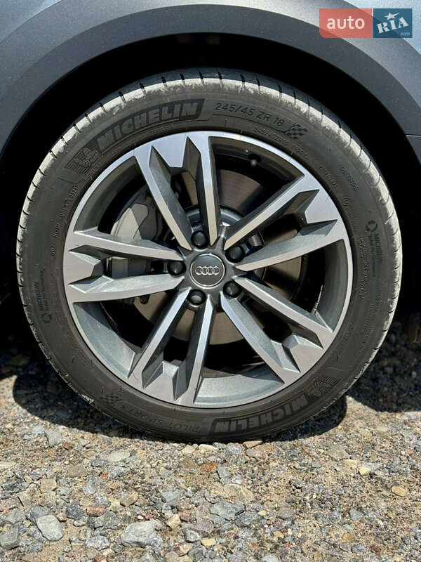 Универсал Audi A4 Allroad 2017 в Киеве