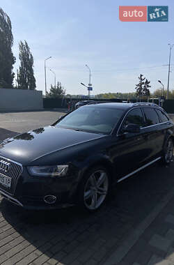 Универсал Audi A4 Allroad 2015 в Киеве