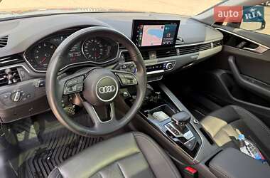 Универсал Audi A4 Allroad 2021 в 