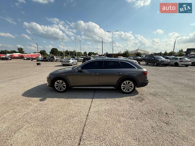 Универсал Audi A4 Allroad 2021 в 