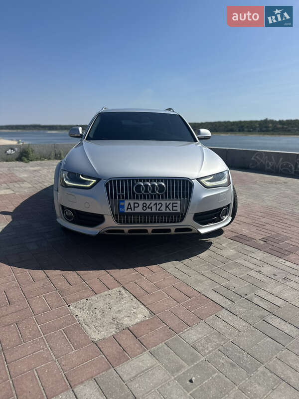 Audi A4 Allroad 2013