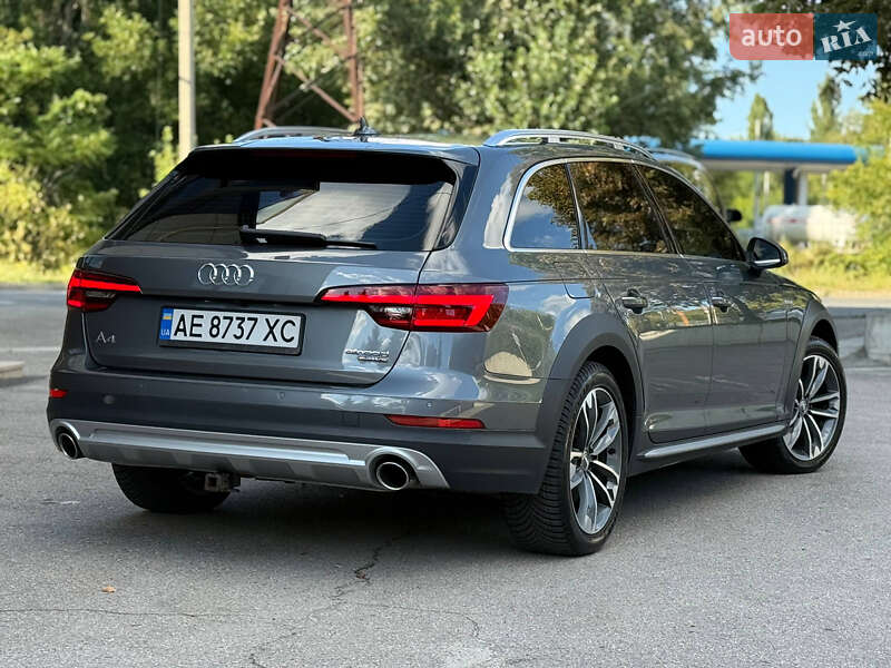 Универсал Audi A4 Allroad 2017 в Днепре
