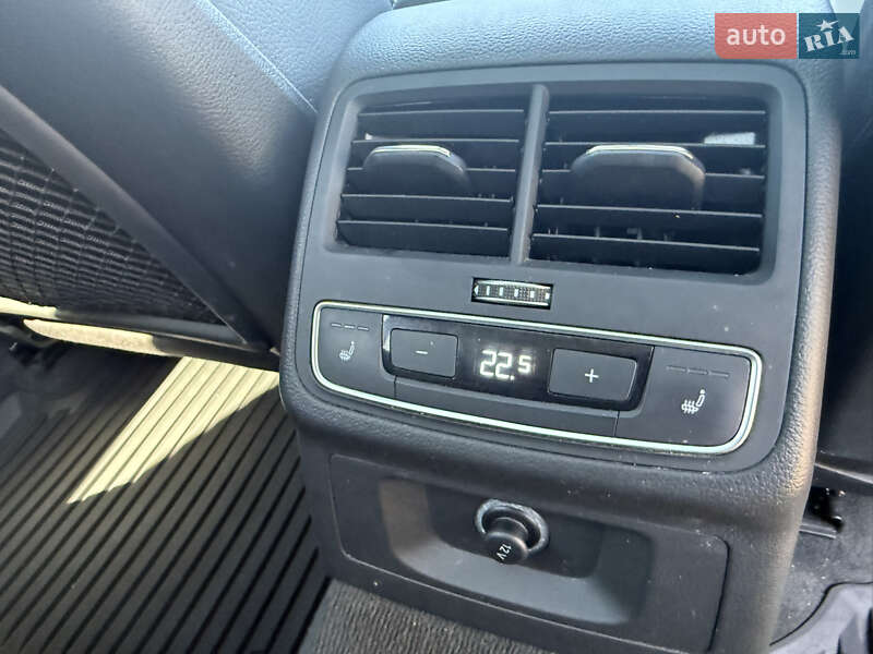 Универсал Audi A4 Allroad 2017 в Киеве фото 45 Универсал Audi A4 Allroad 2017 в Киеве