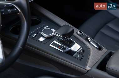 Универсал Audi A4 Allroad 2017 в 