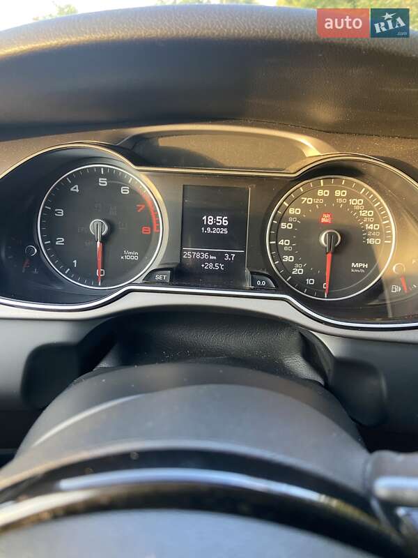 Универсал Audi A4 Allroad 2013 в Киеве