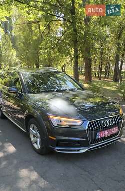 Универсал Audi A4 Allroad 2017 в 