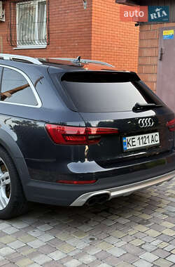 Универсал Audi A4 Allroad 2017 в 