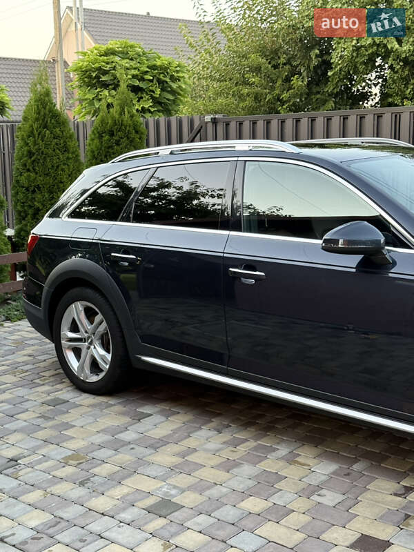 Универсал Audi A4 Allroad 2017 в Днепре