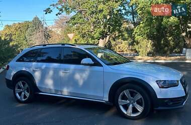Универсал Audi A4 Allroad 2012 в 