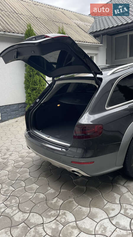 Універсал Audi A4 Allroad 2010 в Мукачевому
