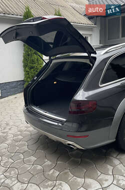 Универсал Audi A4 Allroad 2010 в 