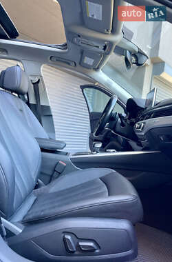 Универсал Audi A4 Allroad 2016 в 