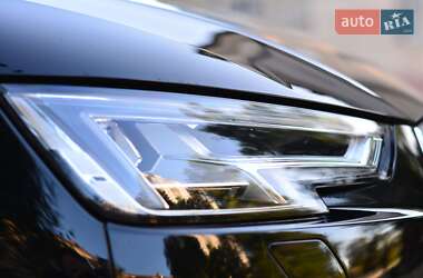 Универсал Audi A4 Allroad 2017 в 