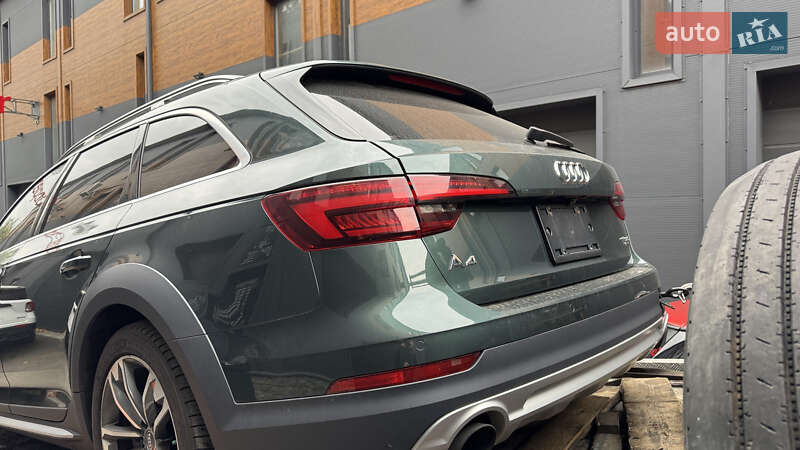 Универсал Audi A4 Allroad 2017 в 