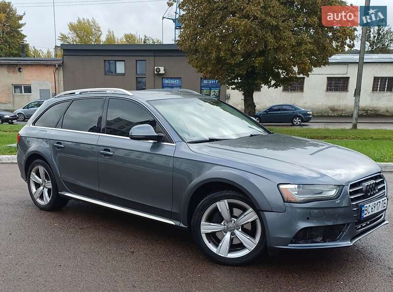 Универсал Audi A4 Allroad 2012 в 