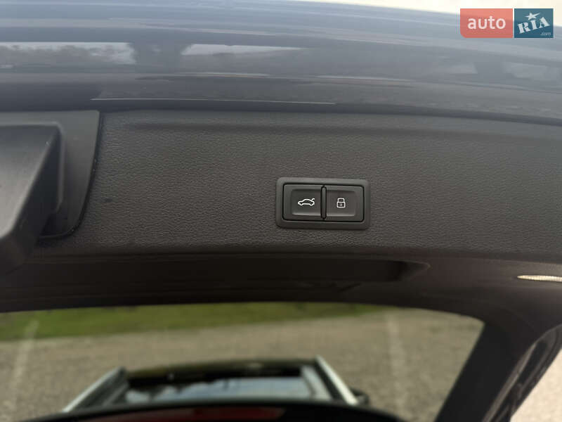 Универсал Audi A4 Allroad 2018 в Киеве