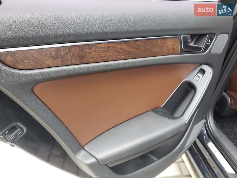 Универсал Audi A4 Allroad 2012 в Киеве фото 24 Универсал Audi A4 Allroad 2012 в Киеве