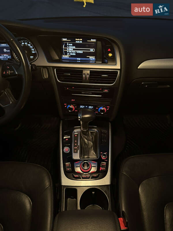 Універсал Audi A4 Allroad 2013 в Чернівцях