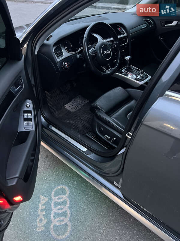 Універсал Audi A4 Allroad 2014 в Києві