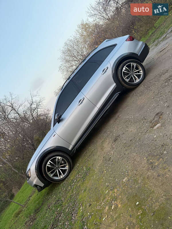 Универсал Audi A4 Allroad 2023 в Одессе