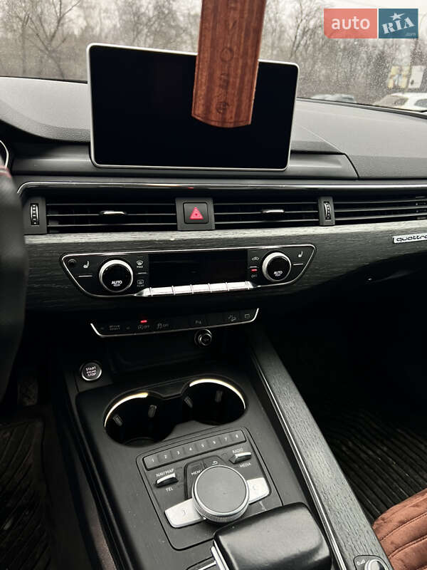 Универсал Audi A4 Allroad 2017 в Тернополе