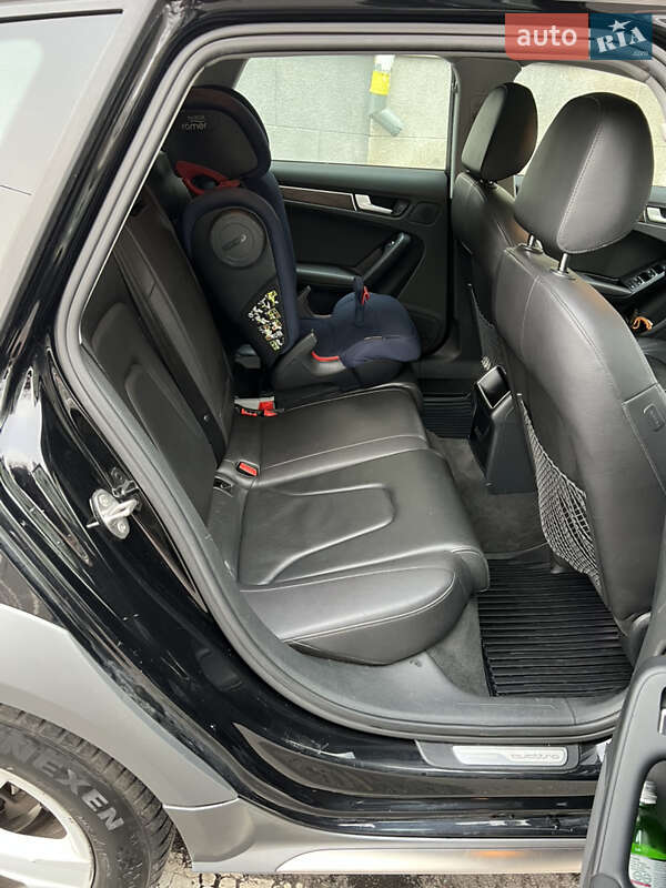 Універсал Audi A4 Allroad 2014 в Києві