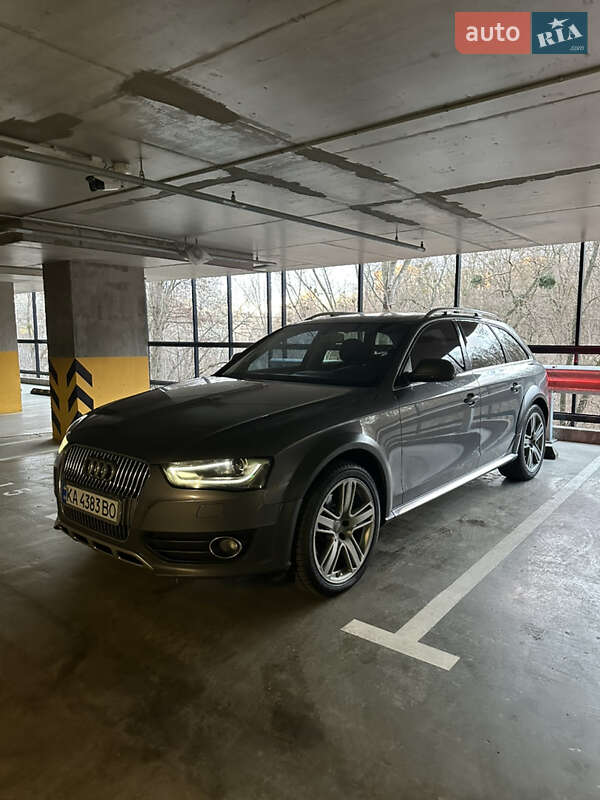 Универсал Audi A4 Allroad 2012 в Киеве